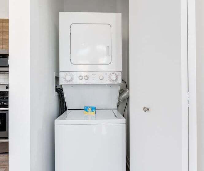 Chicago Third Floor Studio By 747 Lofts