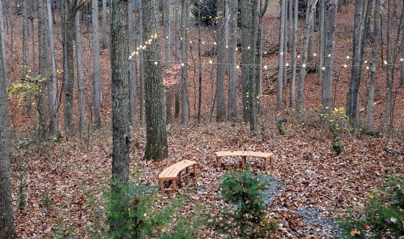 A Humble Abode   A Modern Woodsy Retreat