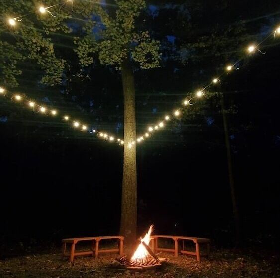 A Humble Abode   A Modern Woodsy Retreat