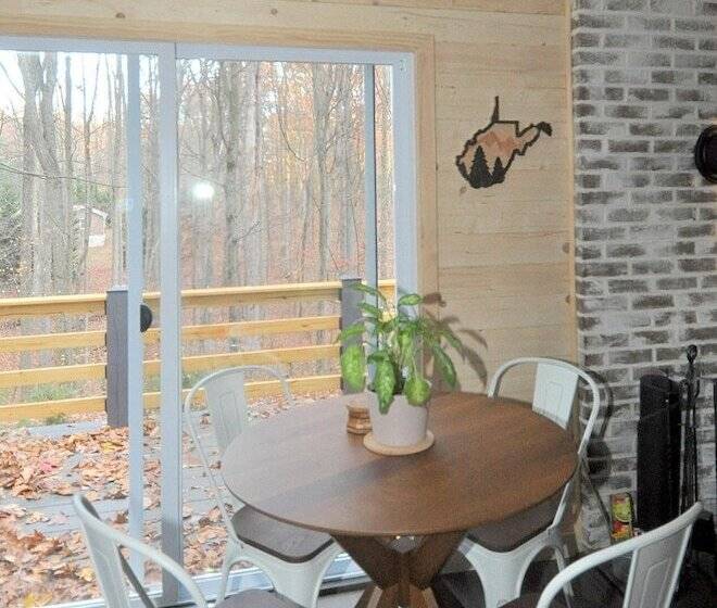 A Humble Abode   A Modern Woodsy Retreat