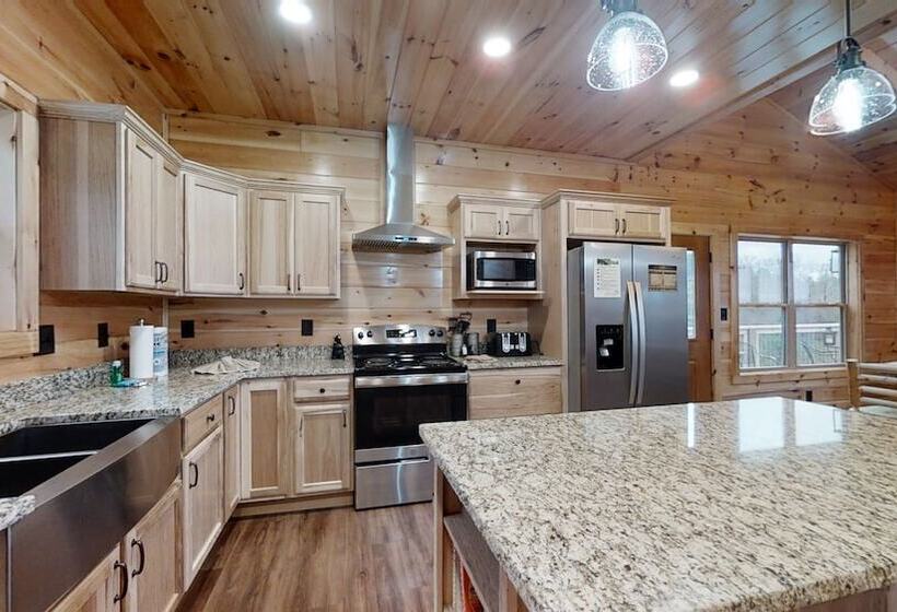 Bear Ridge Mountain View