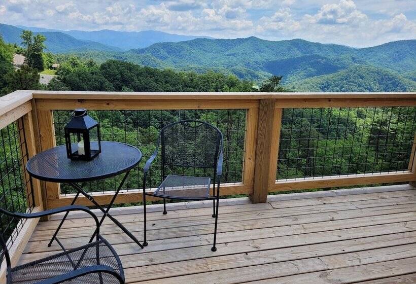 Bear Ridge Mountain View