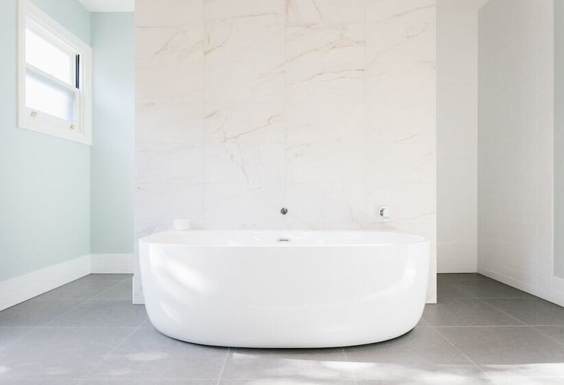 ベッドアンドブレックファースト Anlaby Station