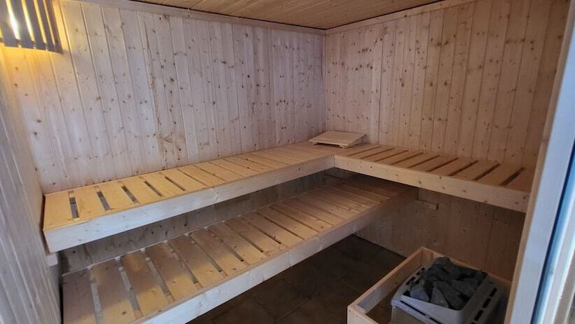 민박 D&b Staycation Resort