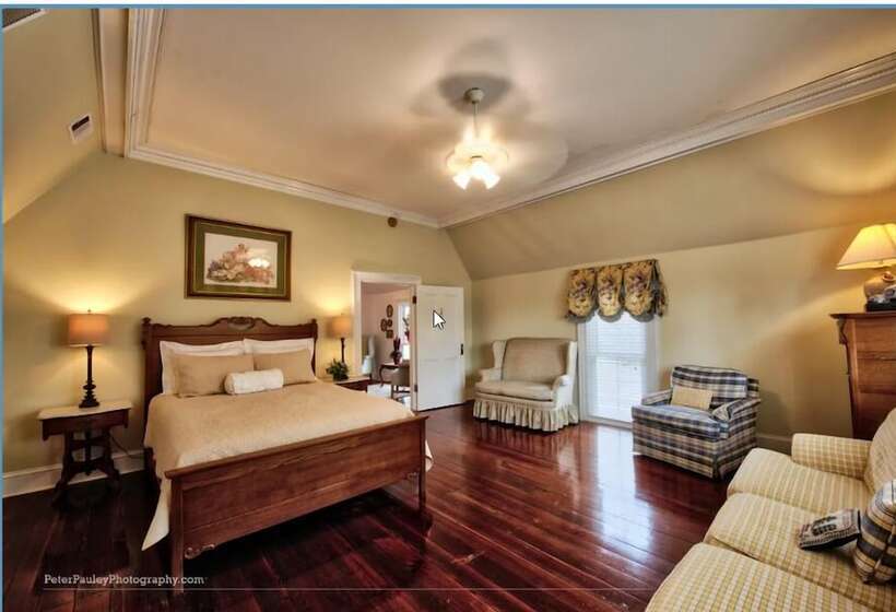 مبيت وإفطار Eufaula House