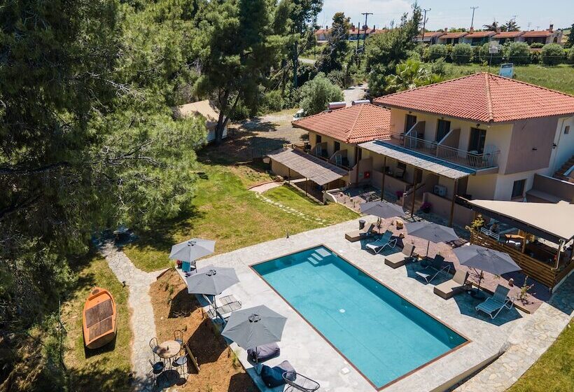 צימר Pefkon Suites