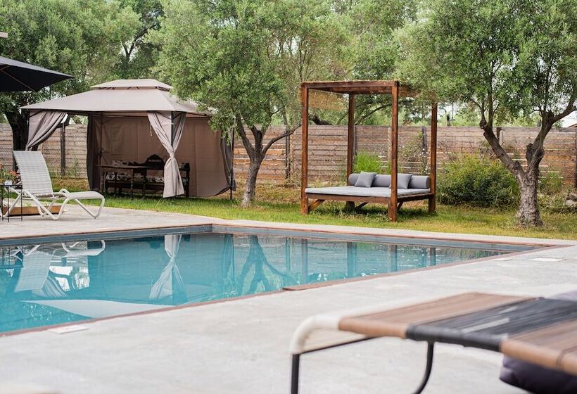 צימר Pefkon Suites