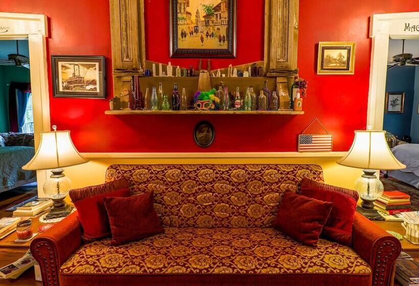 ベッドアンドブレックファースト The Steamboat Inn