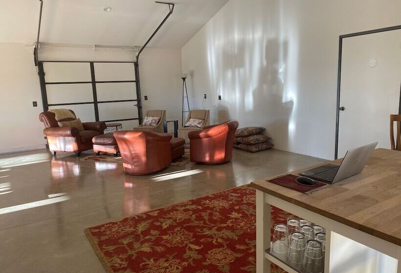 住宿加早餐  Twboord