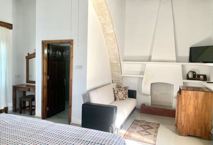 تختخواب و صبحانه Villa Lembos