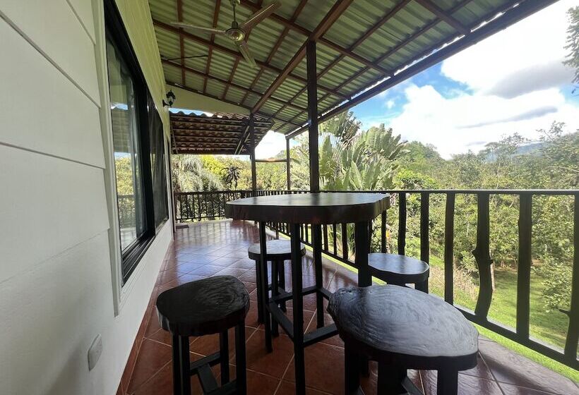 Blue Banyan Inn