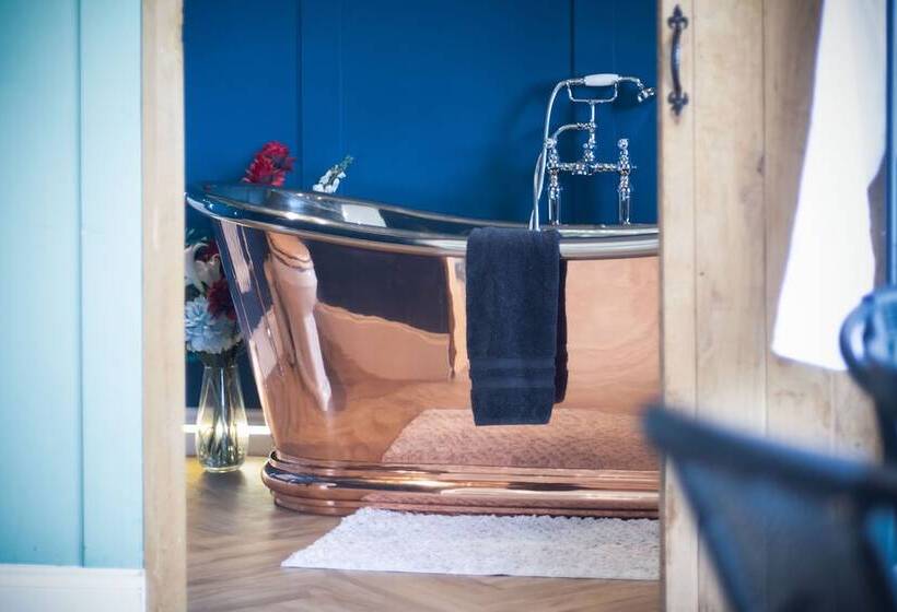 Brandy Cove   1 Bed Cabin   Landimore