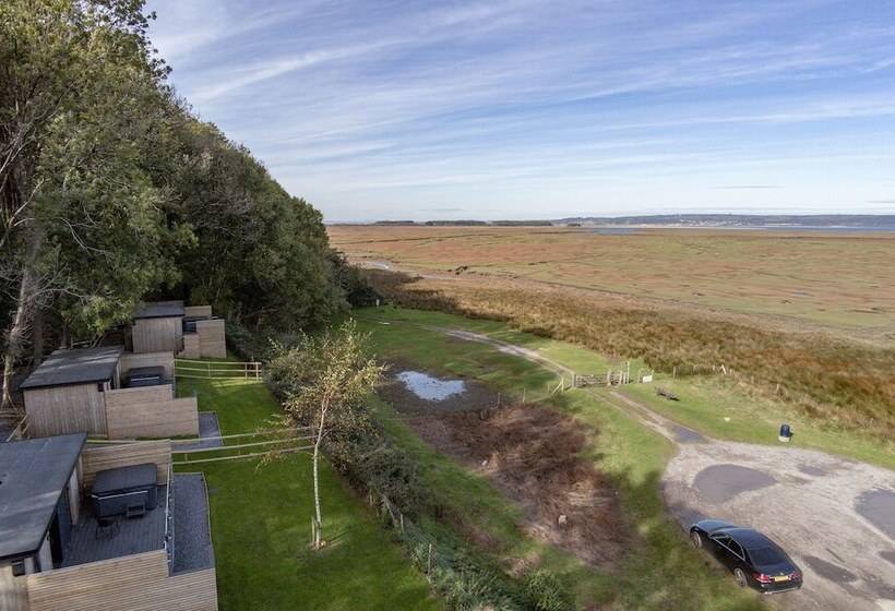 Caswell Bay Hide Out   Cabin   Landimore