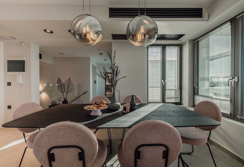 City Moments Penthouse