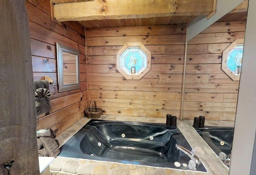 Cozy Cottage