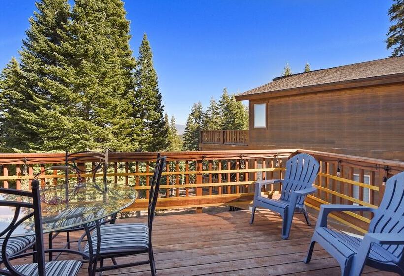 Cozy Mountain View A Frame