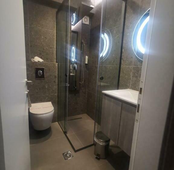 Empress Luxury Residences