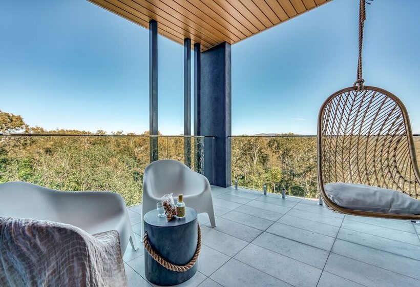 Essence Boutique Hotel & Apartments