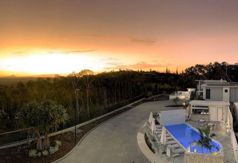 Essence Boutique Hotel & Apartments