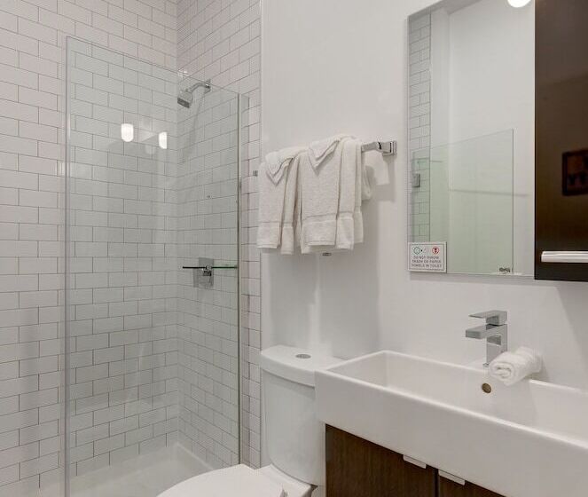 Ground Floor Studios In Chicago By 747 Lofts