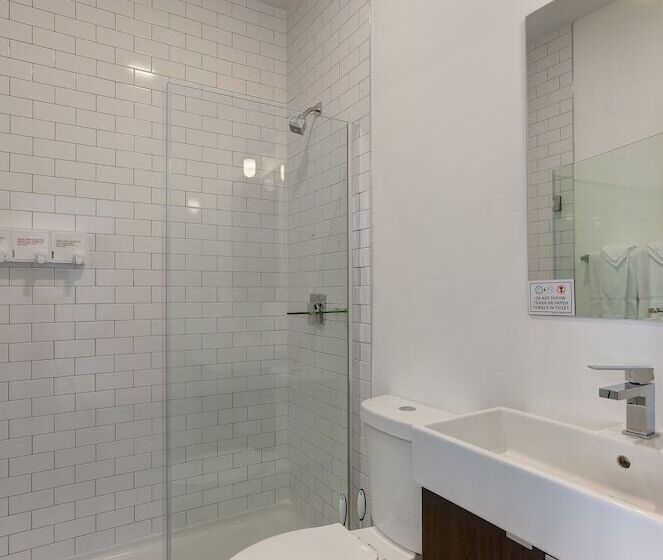 Ground Floor Studios In Chicago By 747 Lofts