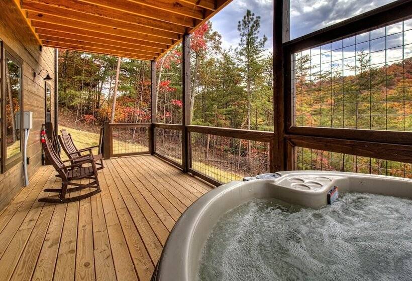 Honey Bear Hill #326