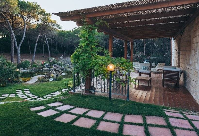 פונדק Antica Villa Colonica