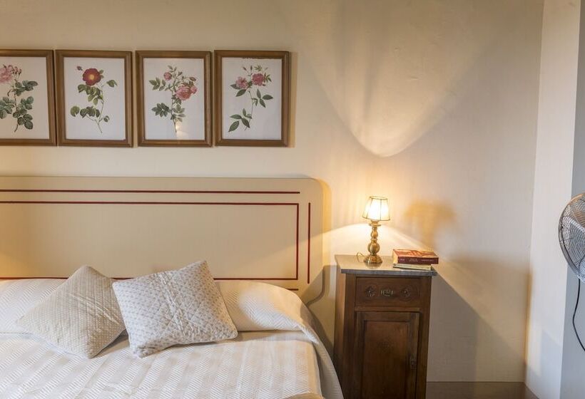 פונדק Castello Ginori Di Querceto