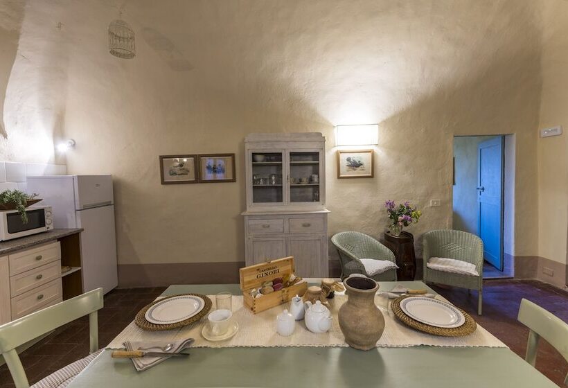 פונדק Castello Ginori Di Querceto