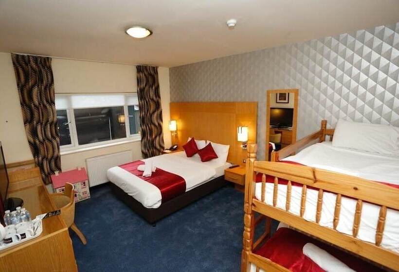 Acorn Lodge Hotel Gatwick & Parking