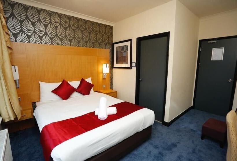 Acorn Lodge Hotel Gatwick & Parking