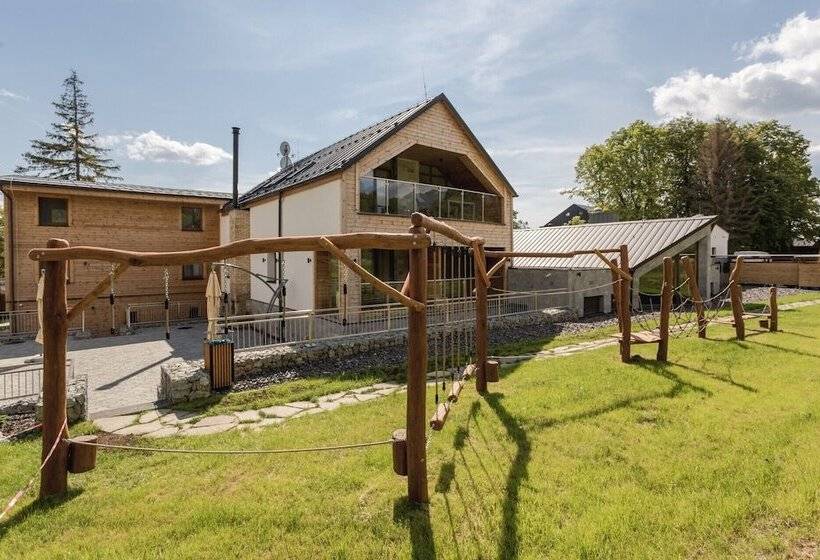 酒店 Arietes Marmont Resort