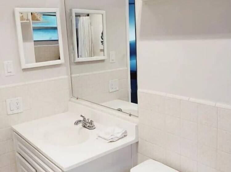 فندق Beachside Gardens Apartments By Lowkl