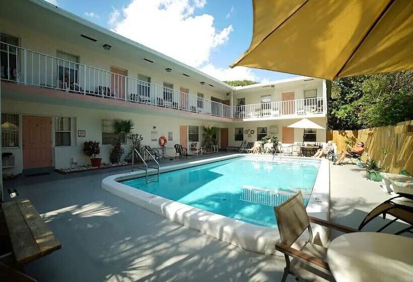 فندق Beachside Gardens Apartments By Lowkl