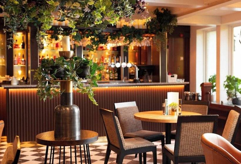 호텔 Brig O Doon House