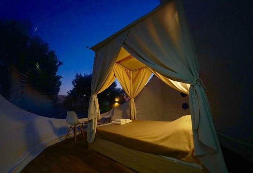 בית מלון כפרי Bubble Tents Halkidiki