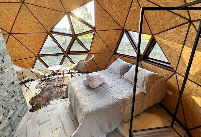 فندق Cinco Cumbres Luxury Camp & Eco Lodge