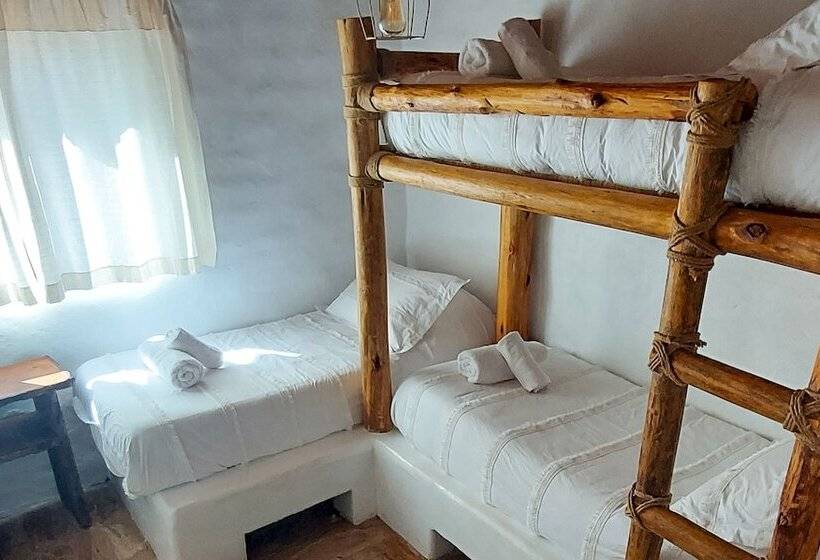 فندق Cinco Cumbres Luxury Camp & Eco Lodge