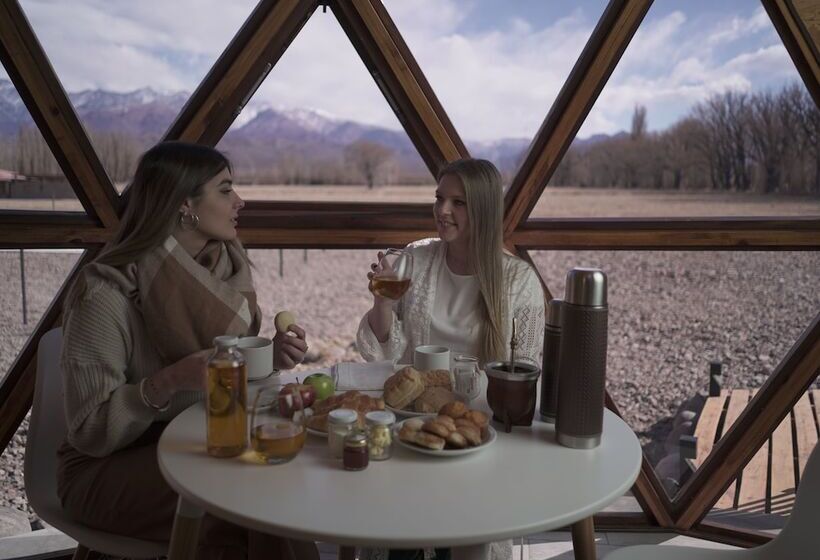 فندق Cinco Cumbres Luxury Camp & Eco Lodge