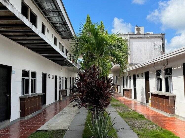 Отель Don David Sabana