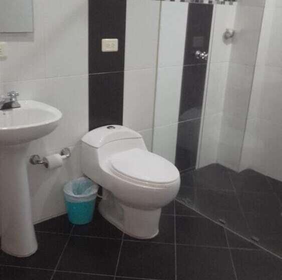 Отель Don David Sabana