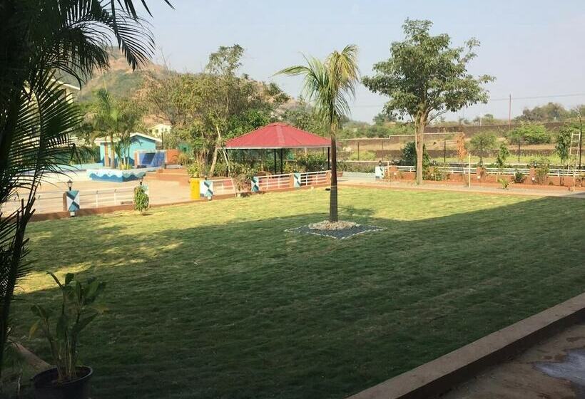 ホテル Royal Hills Resort