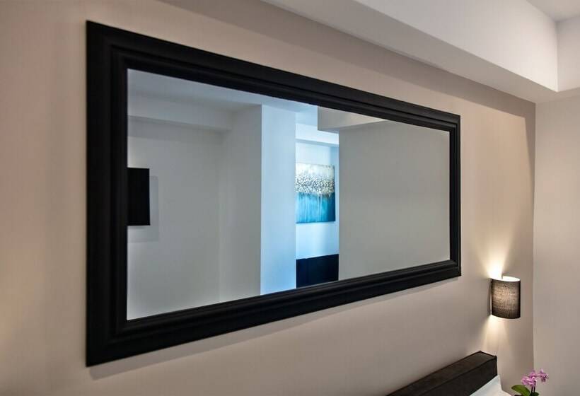 בית מלון כפרי Fellini Design Suites