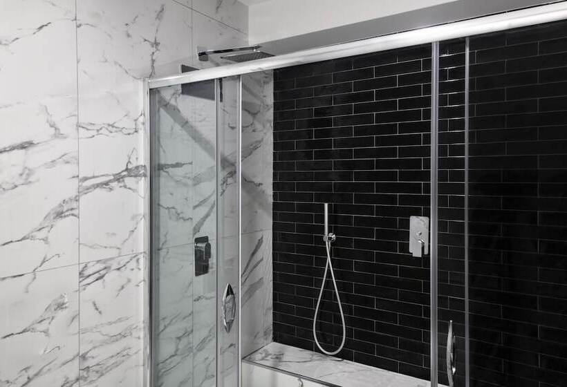 בית מלון כפרי Fellini Design Suites