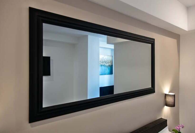 בית מלון כפרי Fellini Design Suites