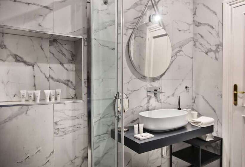 בית מלון כפרי Fellini Design Suites