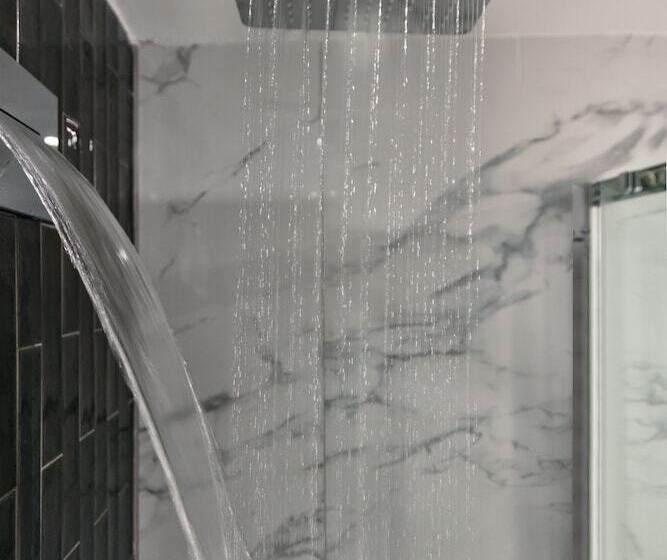 בית מלון כפרי Fellini Design Suites