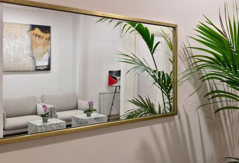 בית מלון כפרי Fellini Design Suites