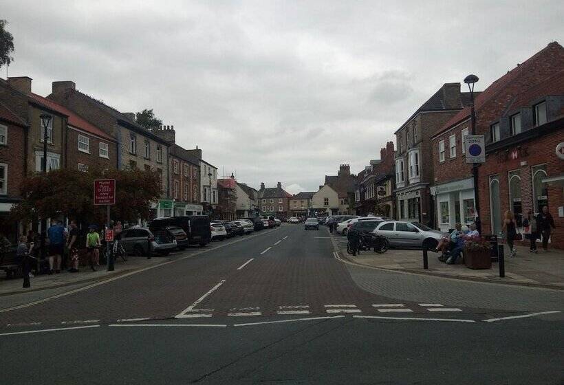 فندق Immaculate 3 Bedroom Private Lodge Near York