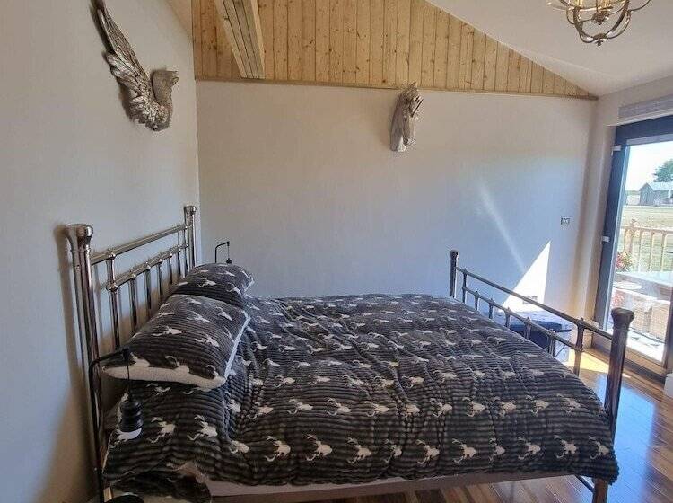 فندق Immaculate 4 Bed Private Luxury Lodge Near York